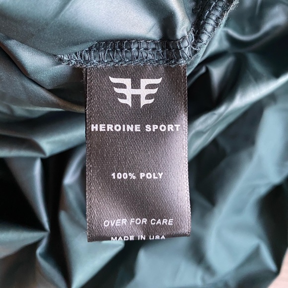 Heroine Sport Green Windbreaker Jacket Size Large - Picture 11 of 11
